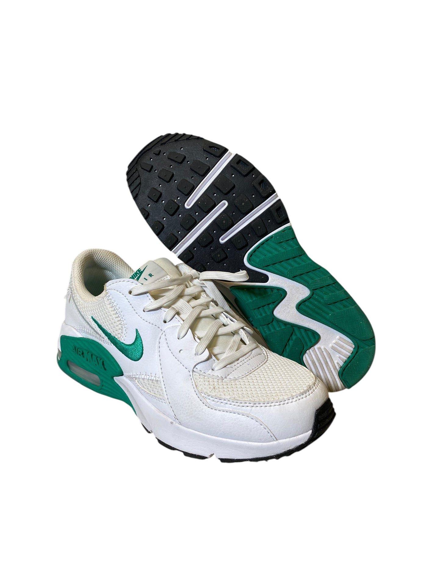 Shoes Sneakers By Nike In Green & White, Size: 7.5