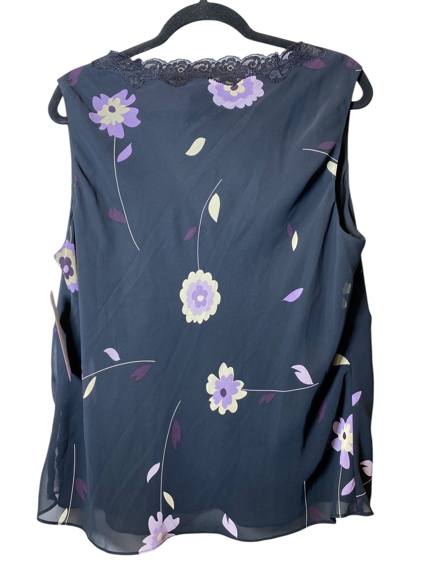 Top Sleeveless By August Max Woman In Floral Print, Size: 1x