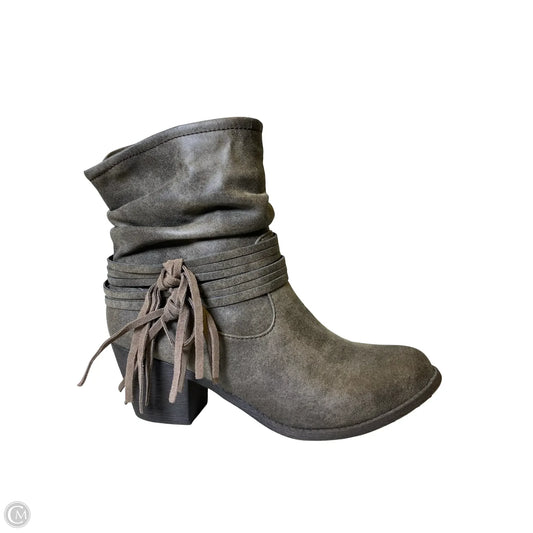 Boots Ankle Heels By Pop In Brown, Size: 9