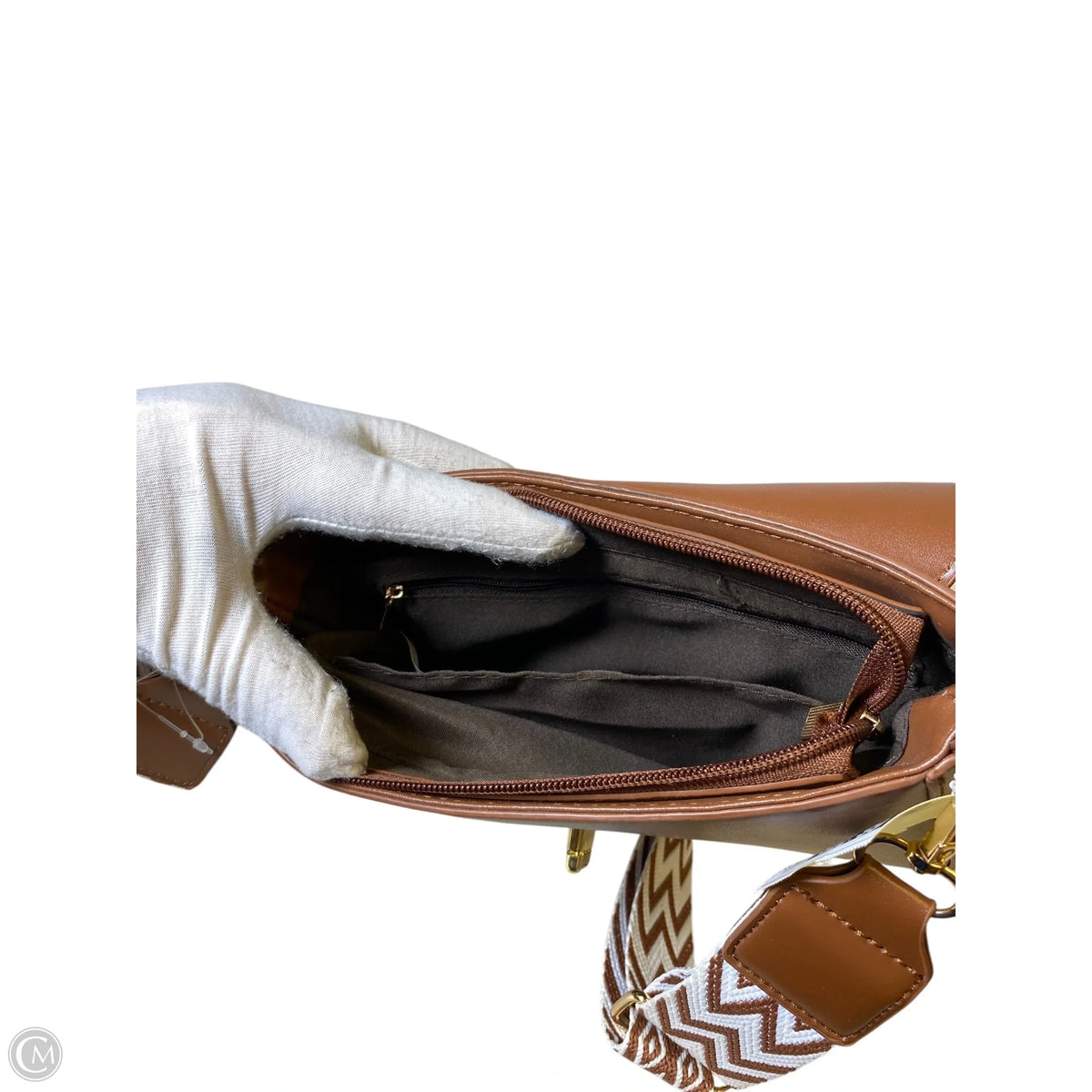 Crossbody By Clothes Mentor, Size: Medium
