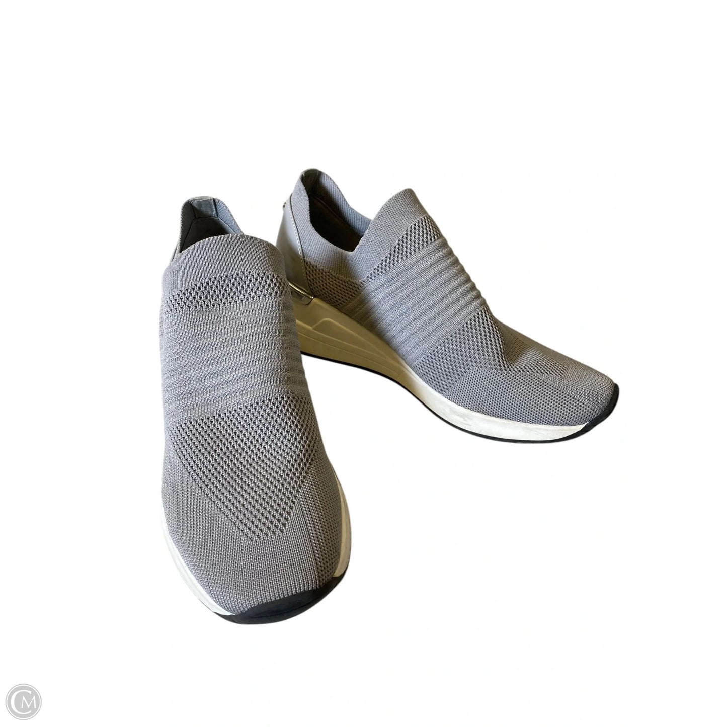 Shoes Sneakers By Steve Madden In Grey, Size: 9.5