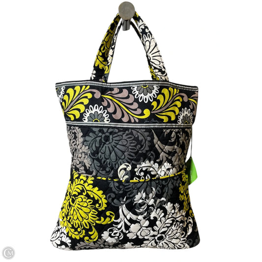 Handbag By Vera Bradley, Size: Large