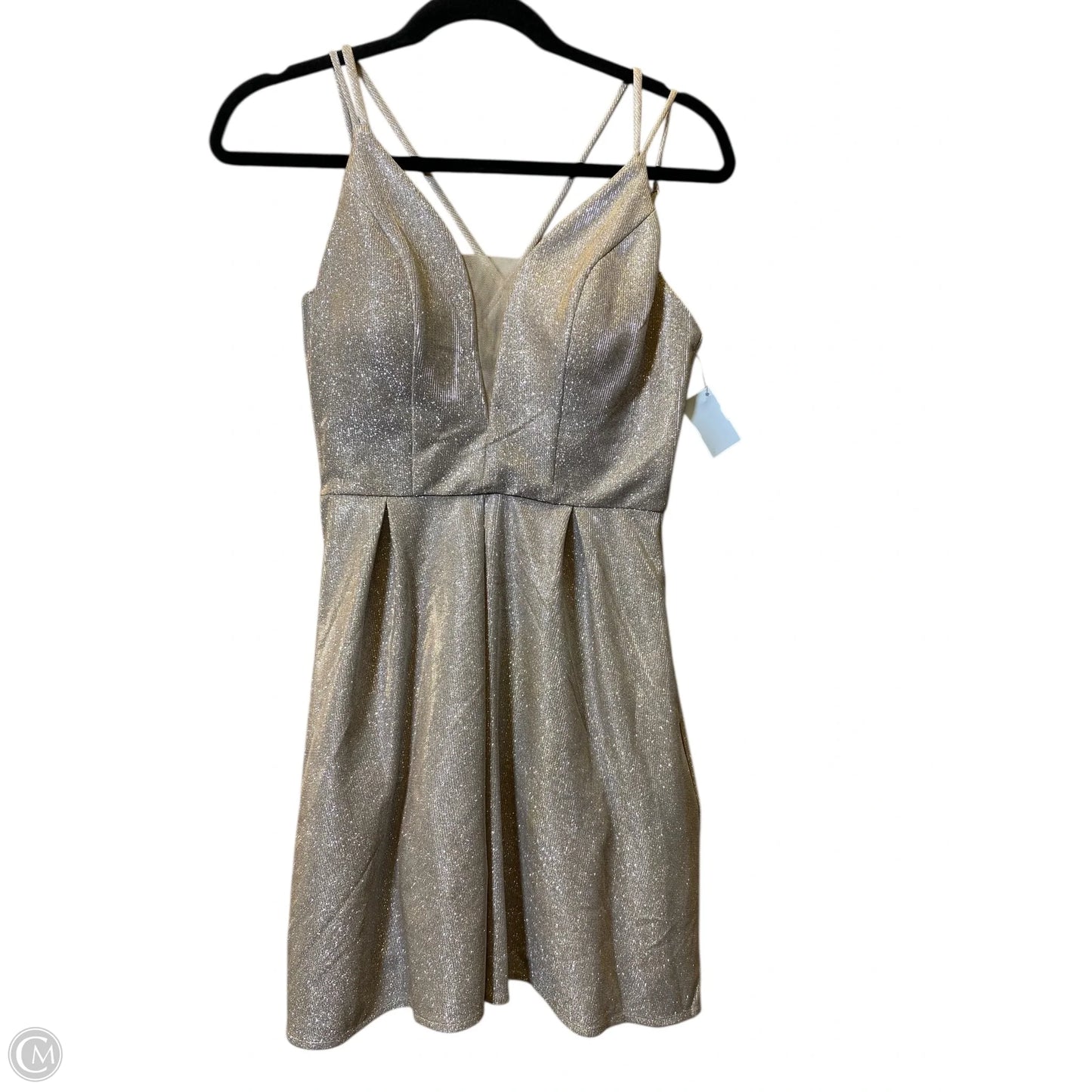 Dress Party Short By Clothes Mentor In Silver, Size: 4