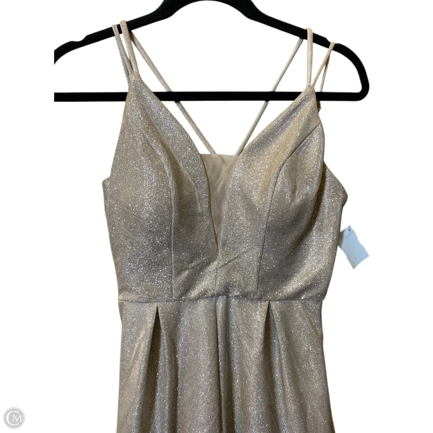 Dress Party Short By Clothes Mentor In Silver, Size: 4