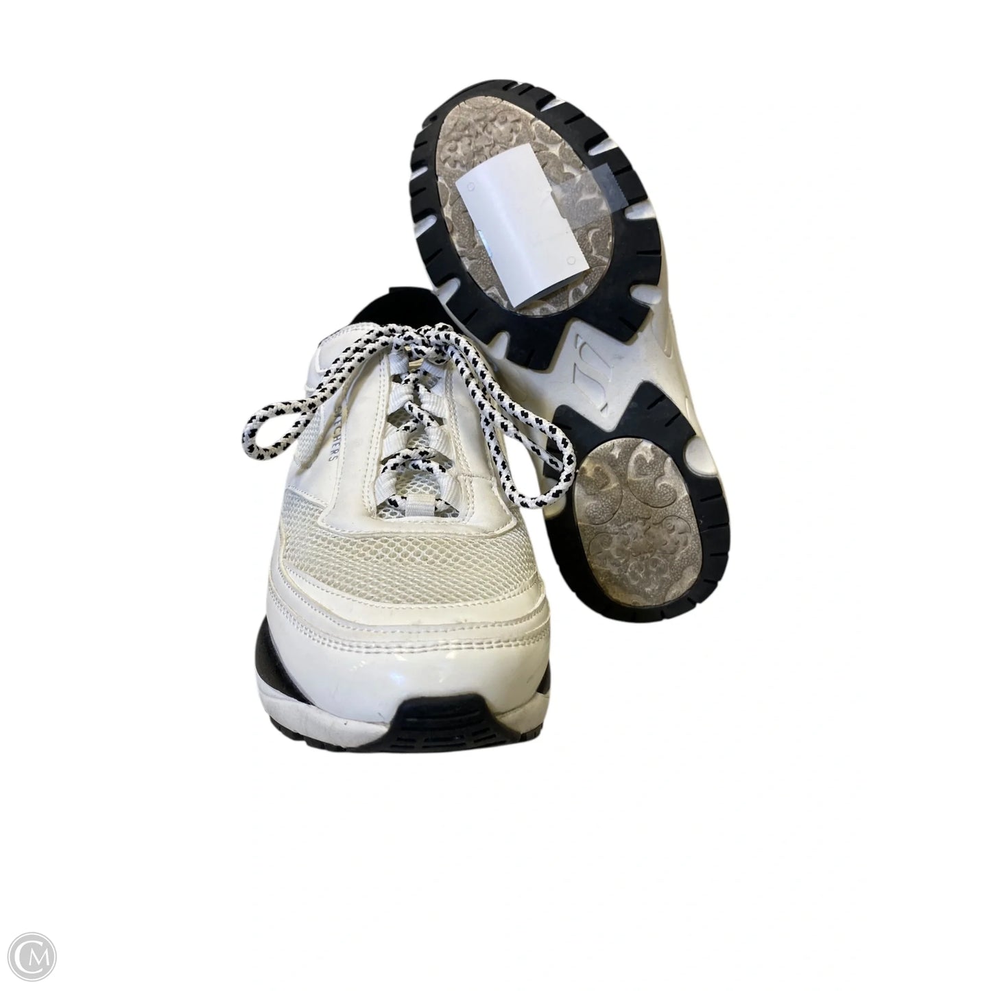 Shoes Sneakers By Skechers In Black & White, Size: 6.5