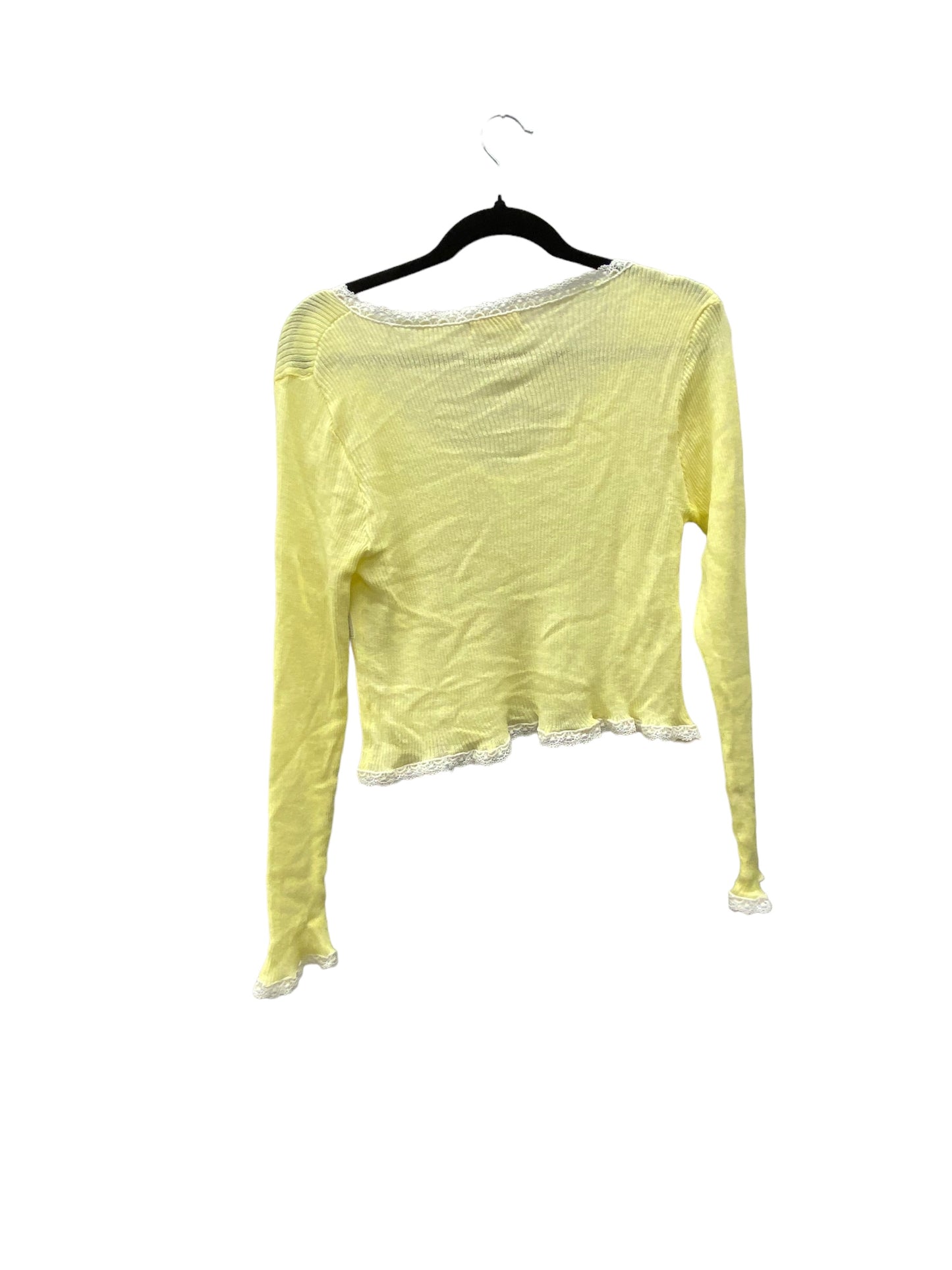 Blouse Long Sleeve By Clothes Mentor In Yellow, Size: Xs