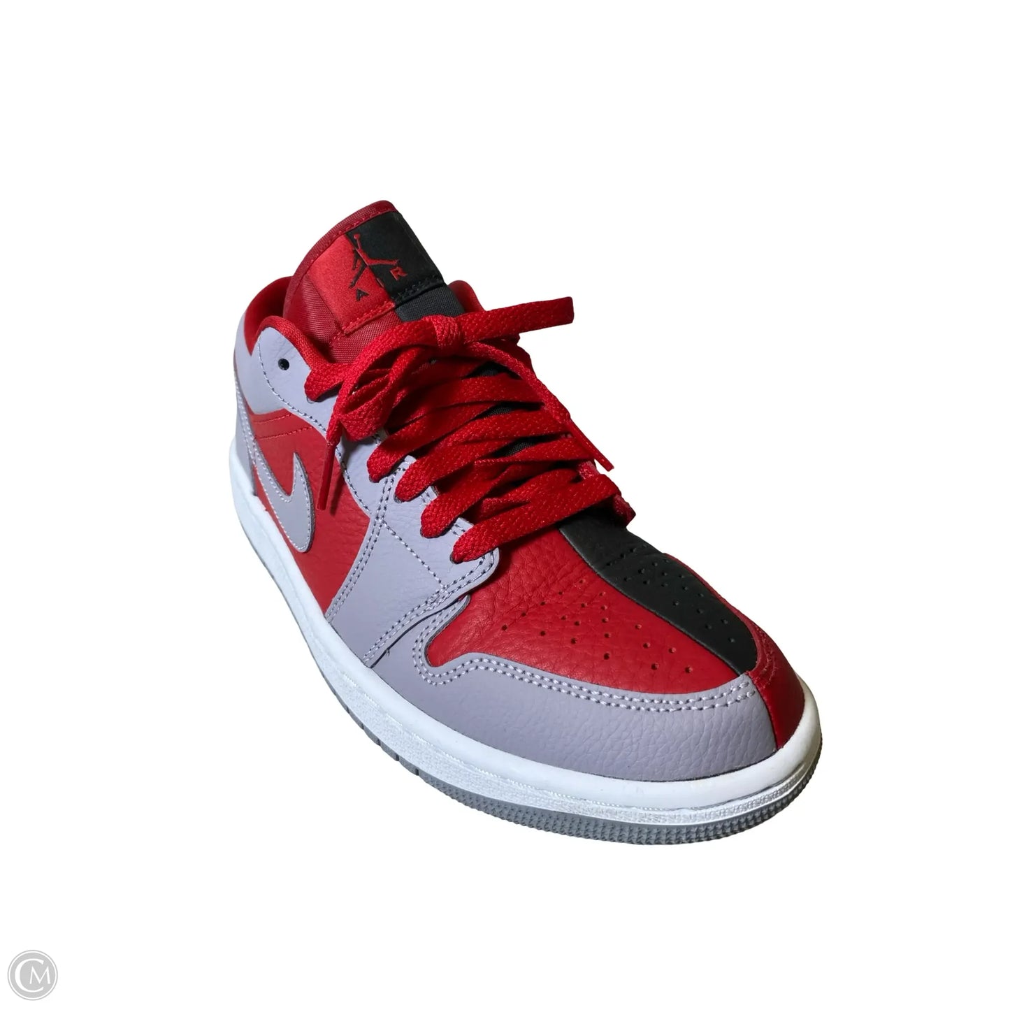 Shoes Sneakers By Nike In Grey & Red, Size: 7.5