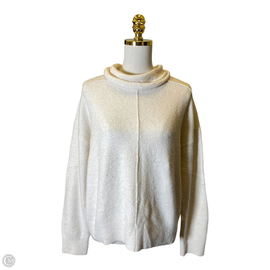 Sweater By Banana Republic In Cream, Size: L