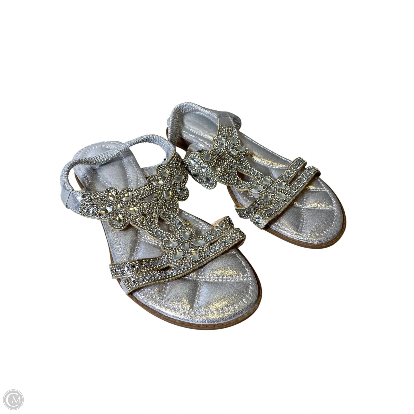 Sandals Flats By Clothes Mentor In Silver, Size: 8.5