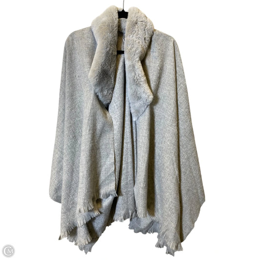 Shawl By Liz Claiborne In Grey, Size: Osfm