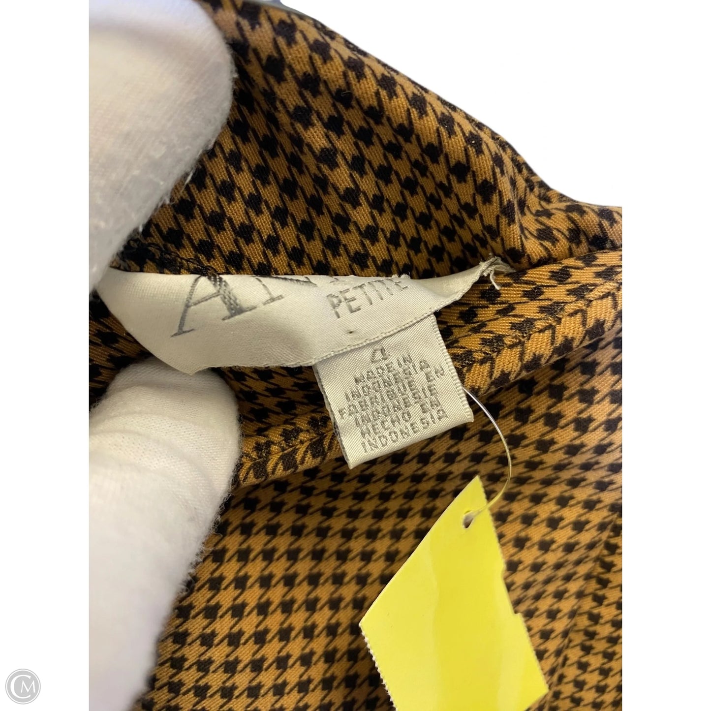 Skirt Set 2pc By Casual Corner In Brown, Size: 4