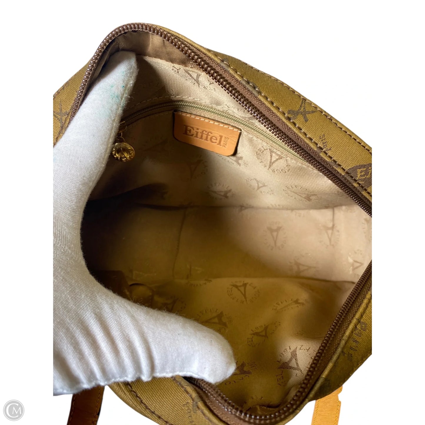 Handbag By Clothes Mentor, Size: Medium