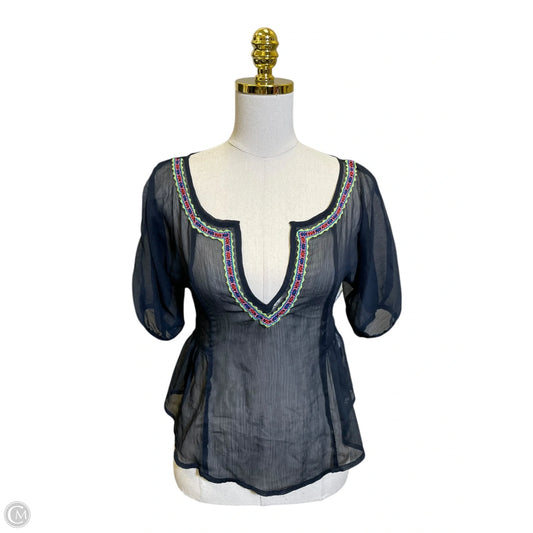 Top Short Sleeve By Hollister In Multi-colored, Size: Xs