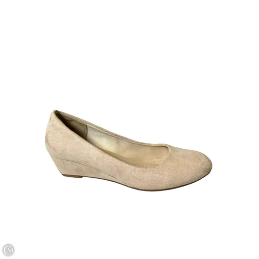 Shoes Heels Wedge By Dream Pairs In Cream, Size: 7