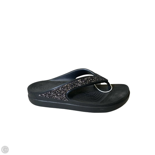 Sandals Heels Platform By Crocs In Black, Size: 10
