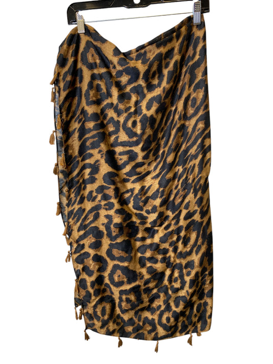 Shawl By Clothes Mentor In Animal Print, Size: 0