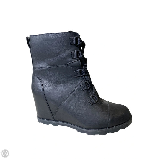 Boots Ankle Heels By Universal Thread In Black, Size: 9.5