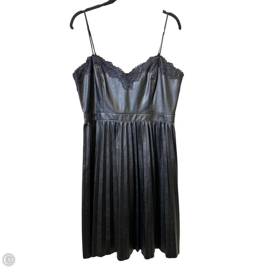 Dress Casual Short By Express In Black, Size: L
