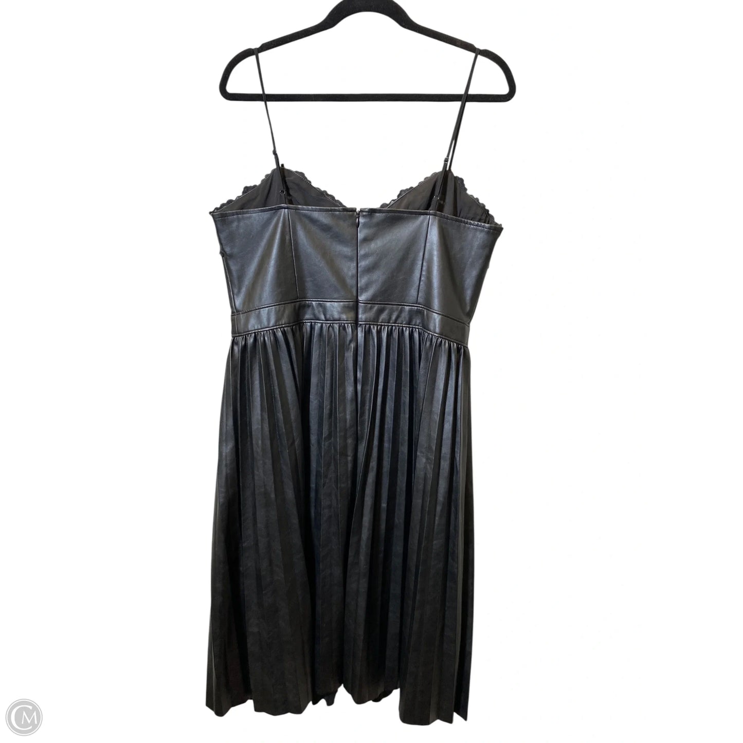 Dress Casual Short By Express In Black, Size: L