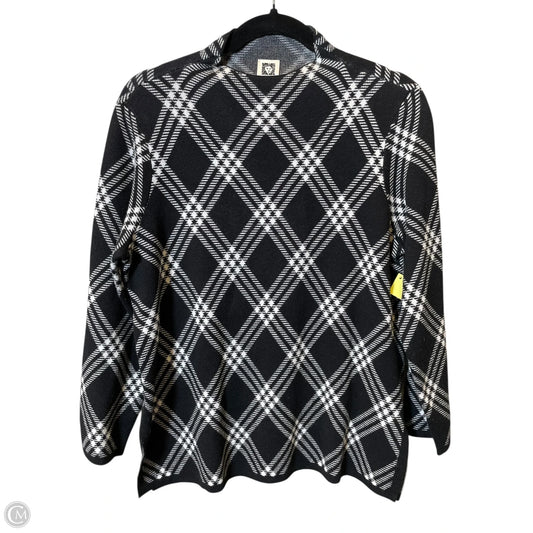 Sweater By Anne Klein In Black & White, Size: M
