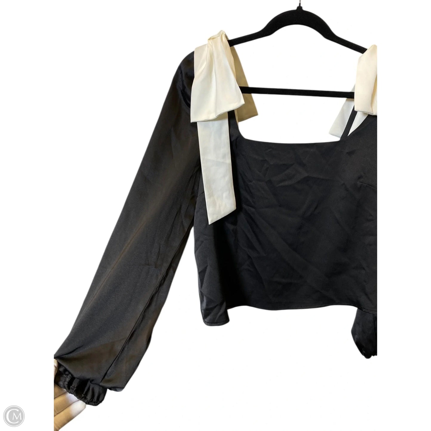 Blouse Long Sleeve By Clothes Mentor In Black & Cream, Size: S