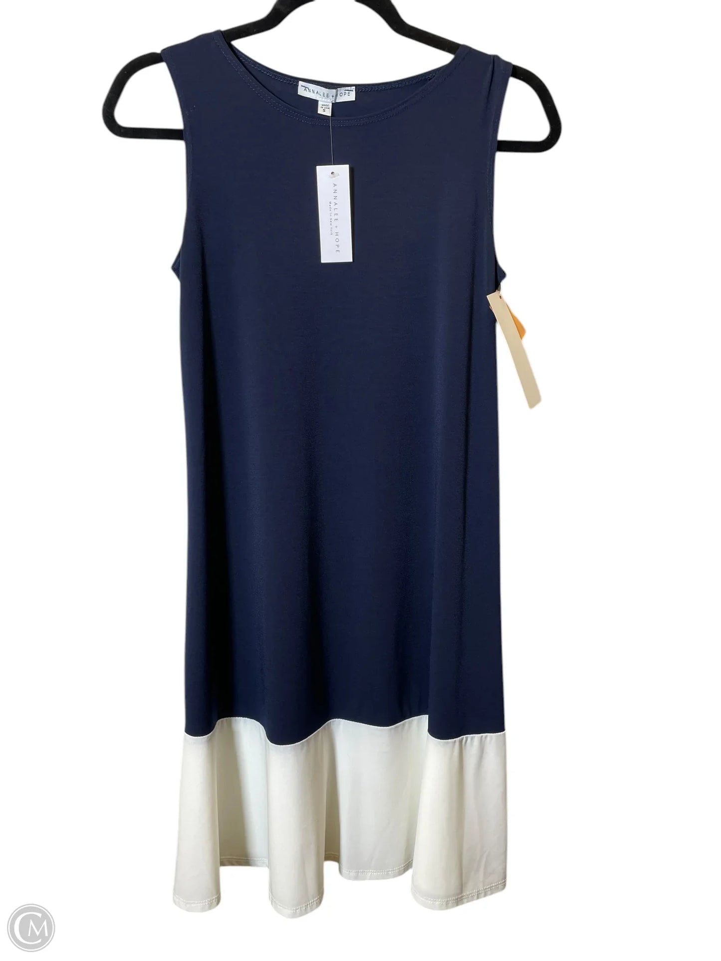 Dress Casual Short By Clothes Mentor In Blue & White, Size: S