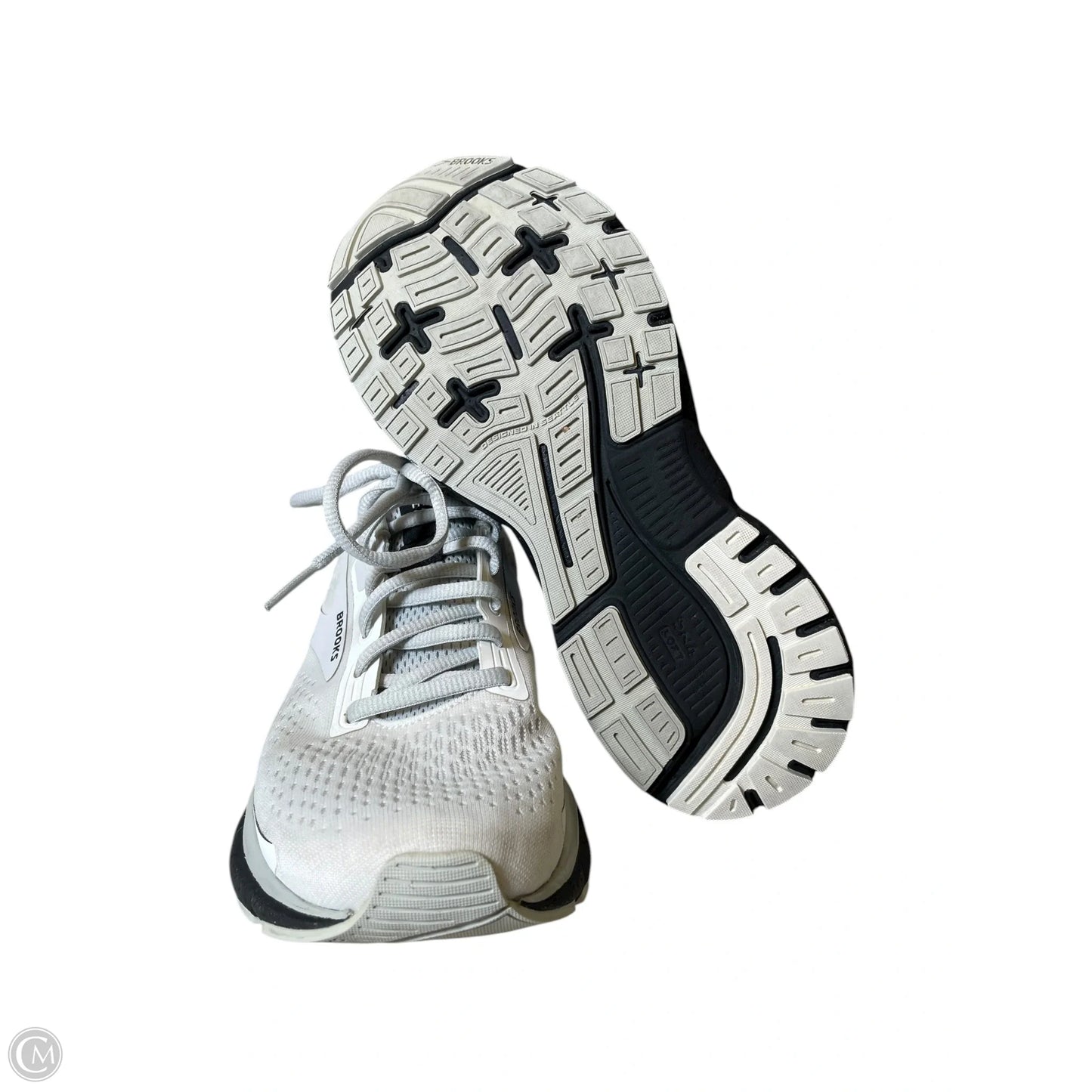 Shoes Athletic By Brooks In White, Size: 7