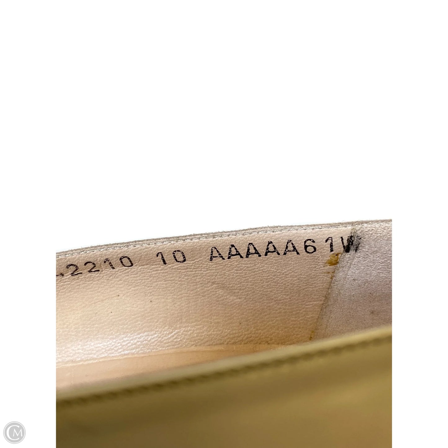 Shoes Luxury Designer By Ferragamo In Cream, Size: 10