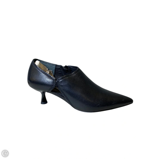 Boots Ankle Heels By Donald Pliner In Black, Size: 6