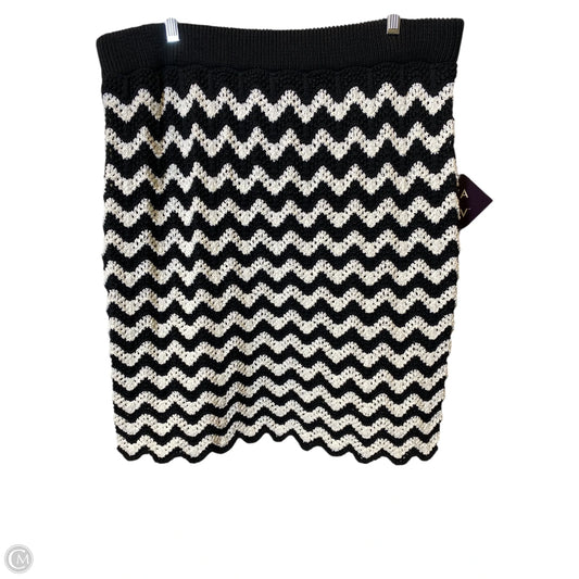 Skirt Midi By Ava & Viv In Black & White, Size: Xxl