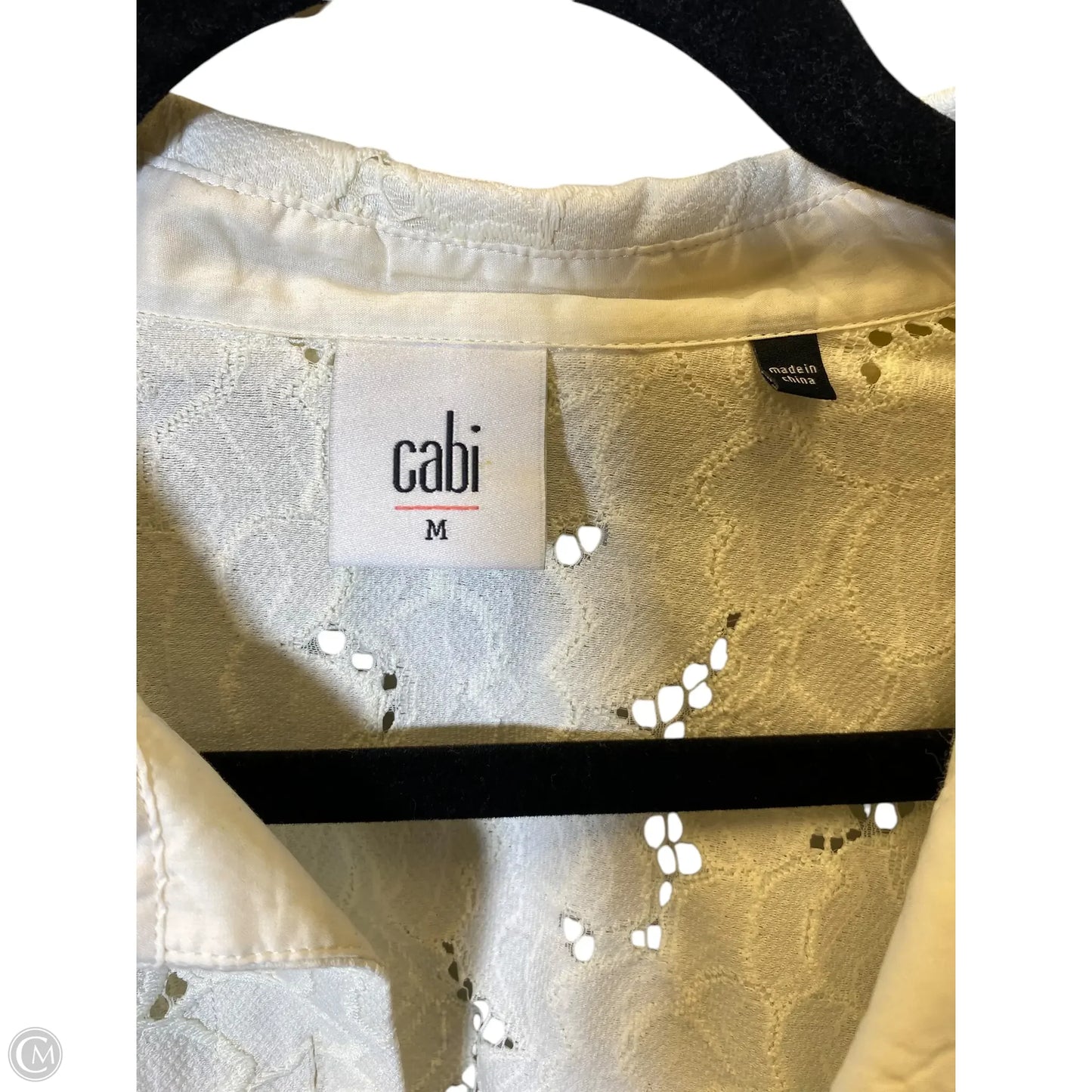 Top Long Sleeve By Cabi In Cream, Size: M