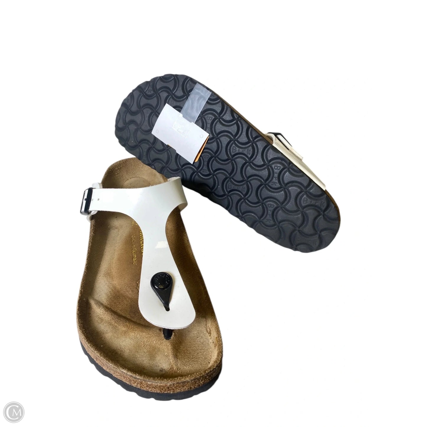 Sandals Flats By Birkenstock In White, Size: 8.5