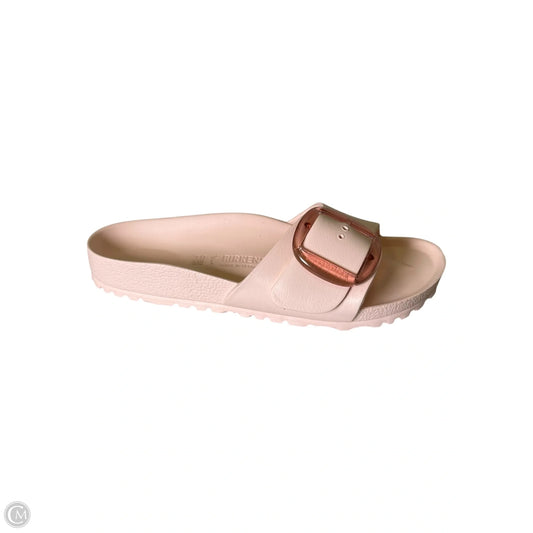 Sandals Flats By Birkenstock In Pink, Size: 8.5