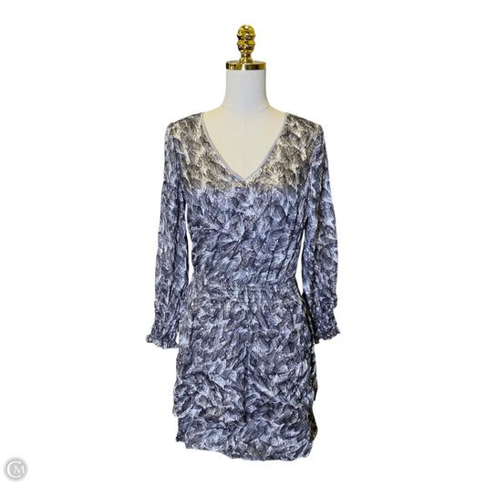 Dress Casual Short By White House Black Market In Silver, Size: S