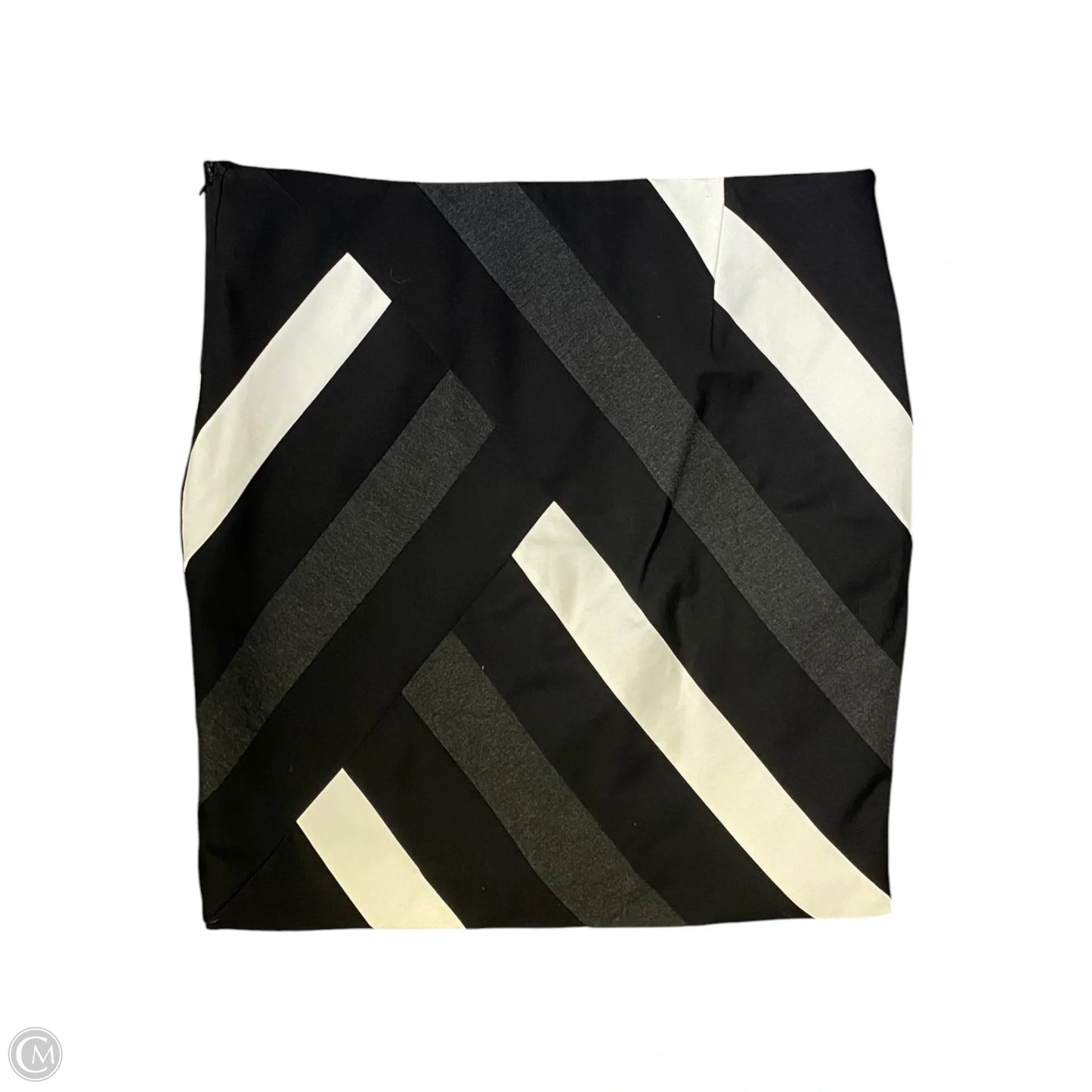 Skirt Mini & Short By White House Black Market In Black & White, Size: L