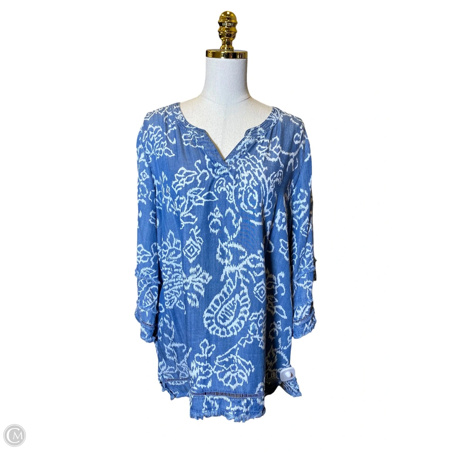 Blouse 3/4 Sleeve By John Mark In Blue & White, Size: L