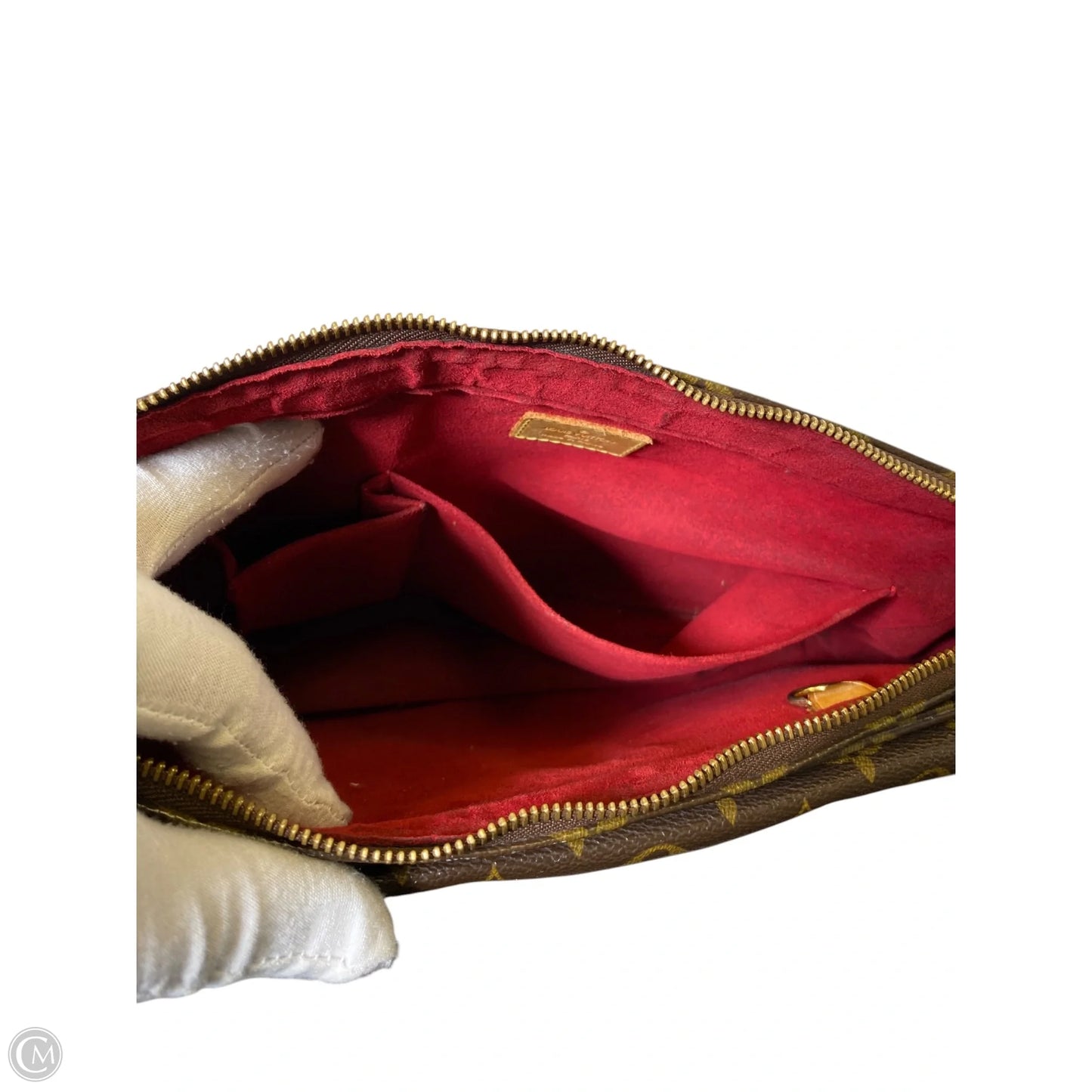 Handbag Luxury Designer By Louis Vuitton, Size: Medium