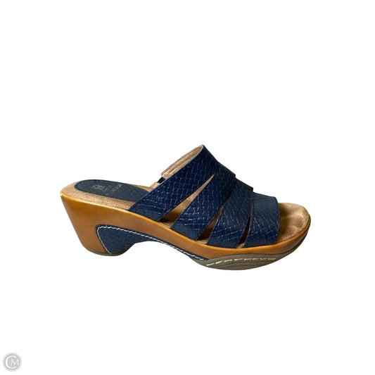 Shoes Heels Wedge By White Mountain In Navy, Size: 6.5