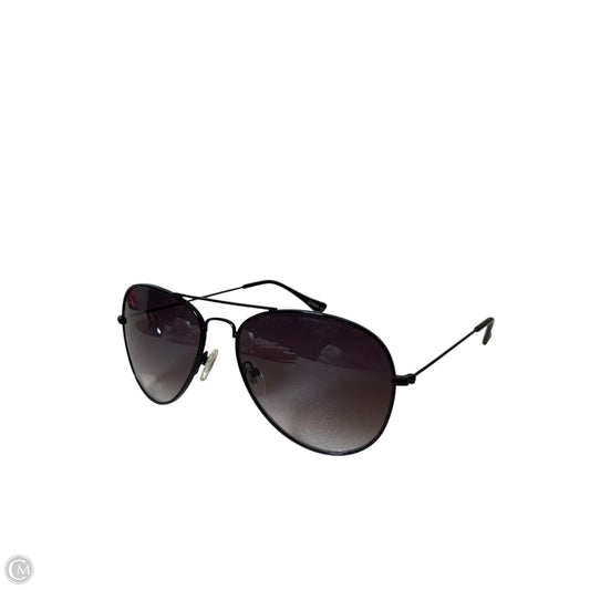 Sunglasses By Clothes Mentor, Size: