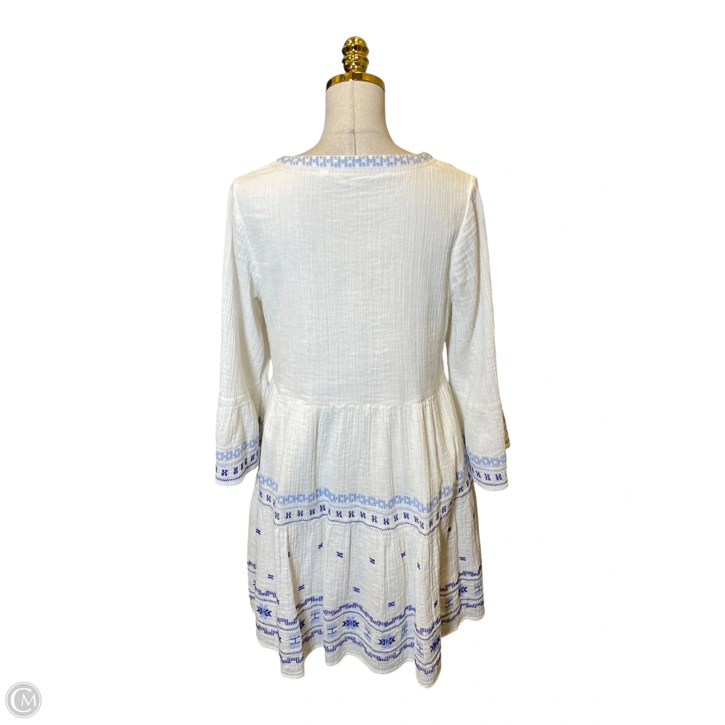 Dress Casual Short By Fatface In Blue & White, Size: M