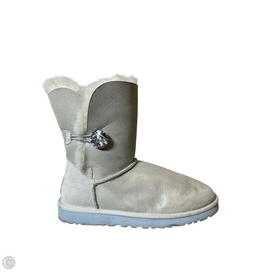 Boots Designer By Ugg In Grey, Size: 7