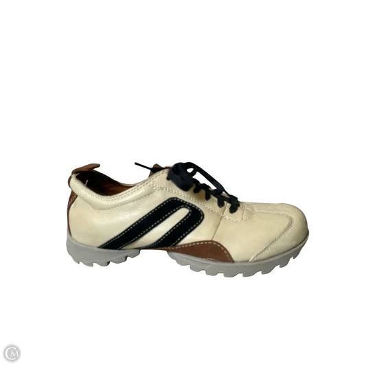 Shoes Flats By Clothes Mentor In Multi-colored, Size: 7.5