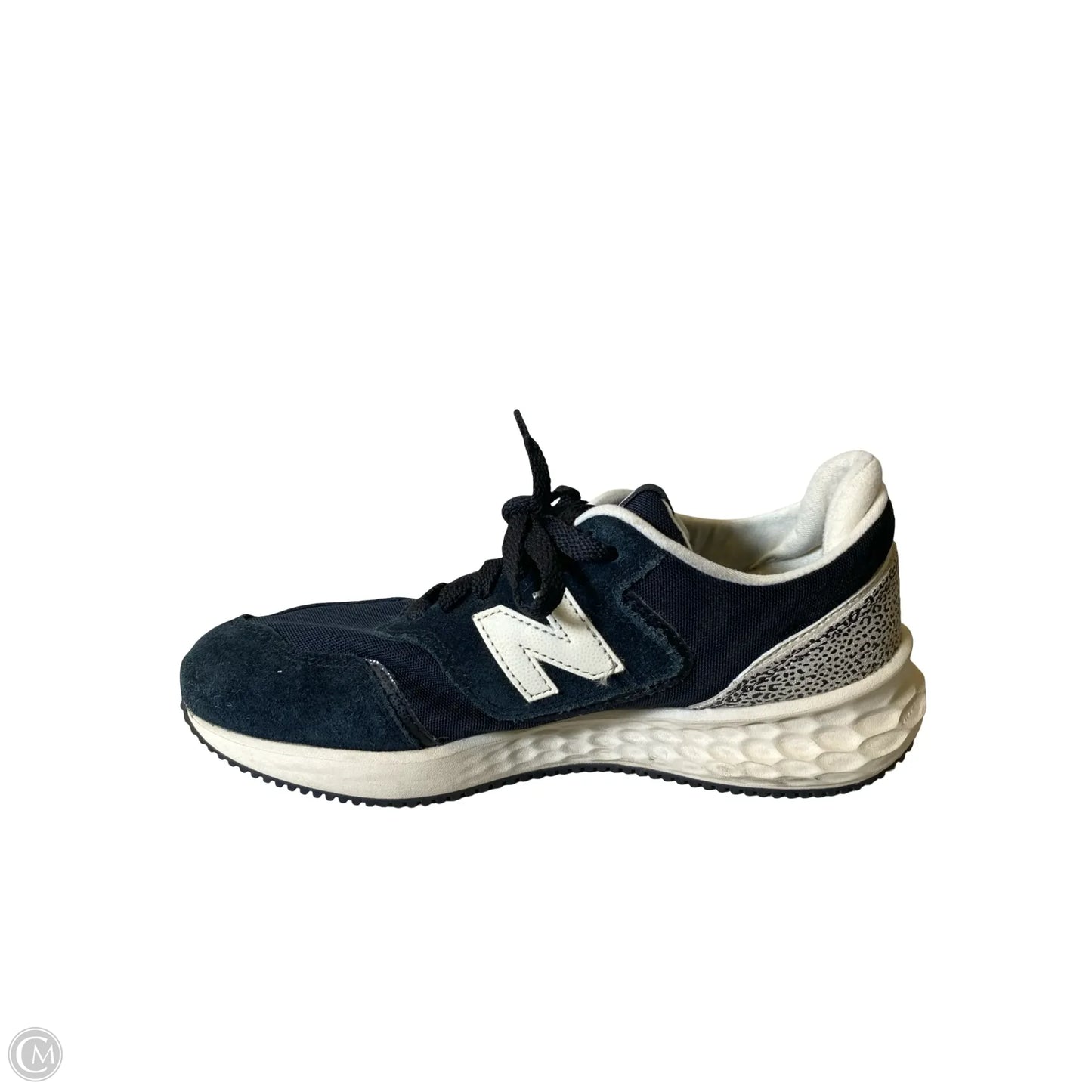Shoes Athletic By New Balance In Black & White, Size: 8