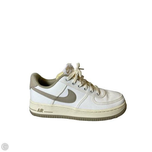 Shoes Athletic By Nike In Cream, Size: 7