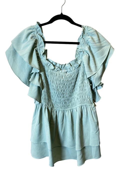 Top Short Sleeve By Bibi In Green, Size: L