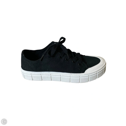 Shoes Flats By No Boundaries In Black & White, Size: 11