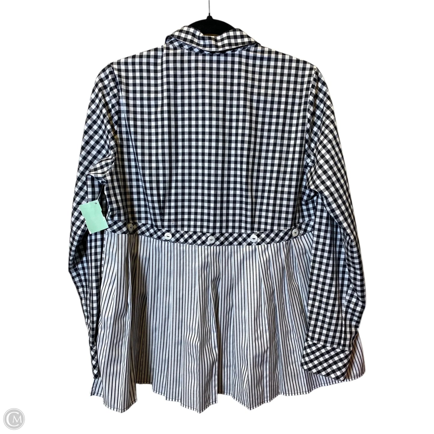 Top Long Sleeve By Foxcroft In Checkered Pattern, Size: M