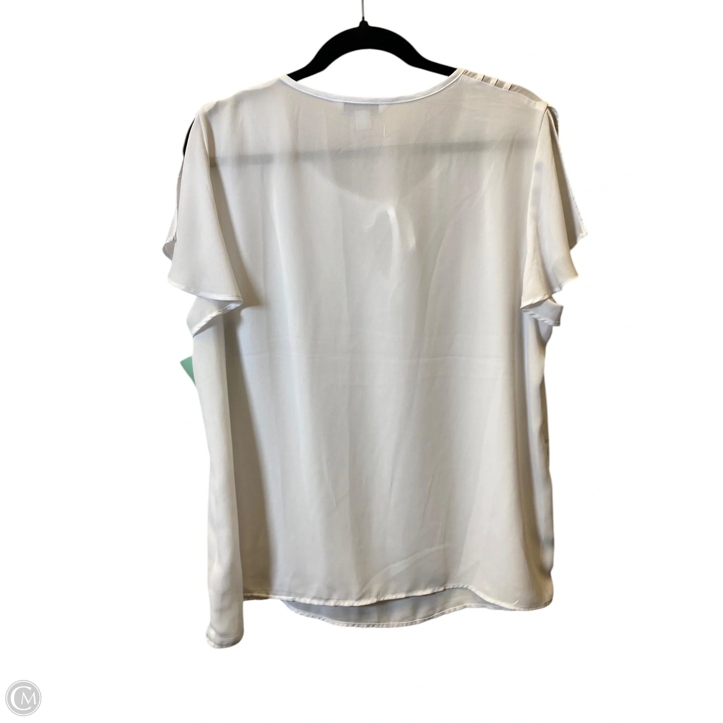 Top Sleeveless By Counterparts In White, Size: Xl