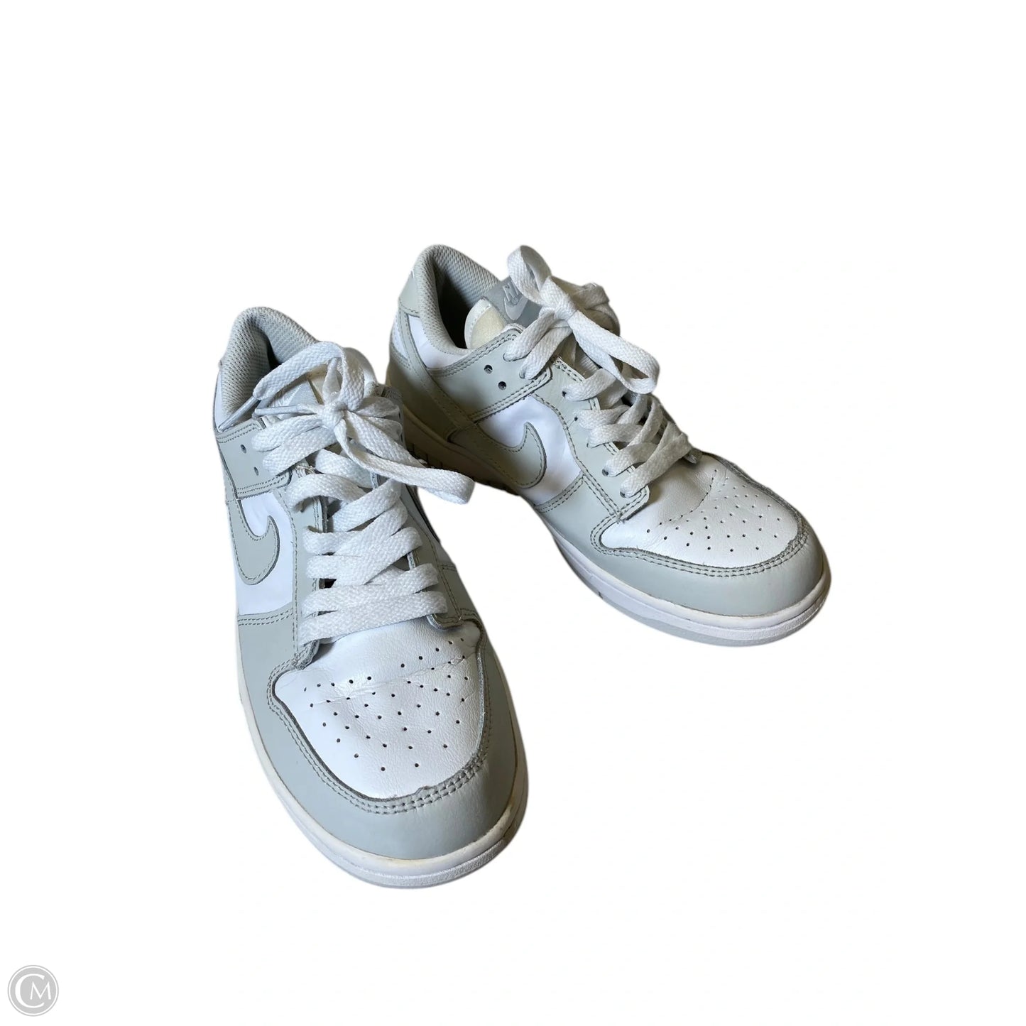 Shoes Athletic By Nike In Grey & White, Size: 8