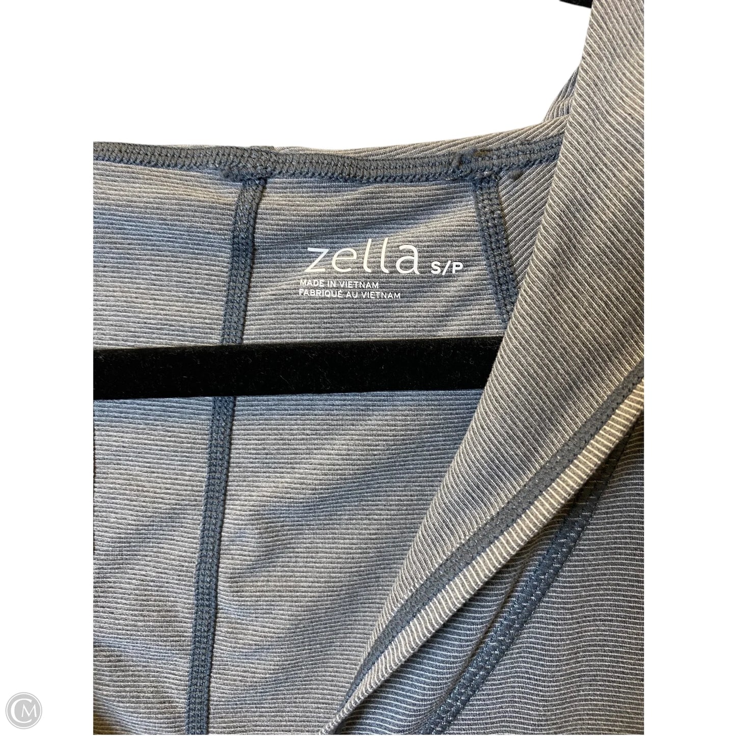 Athletic Top Long Sleeve Hoodie By Zella In Grey, Size: S